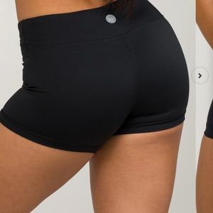 IABMFG medium 3” booty shorts